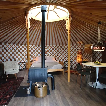 Flower Power Bed & Breakfast