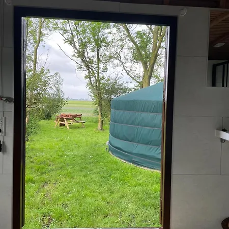 Flower Power Bed and breakfast