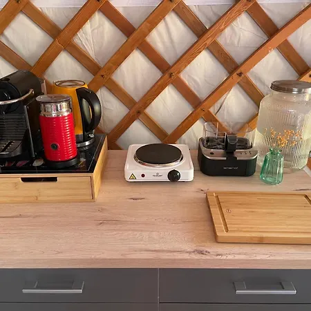 Bed and Breakfast Flower Power Anna Paulowna