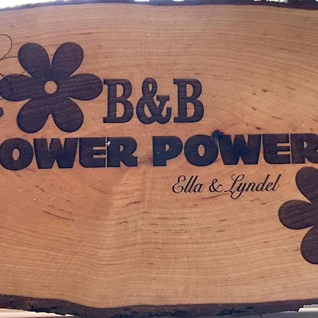Flower Power B&B *